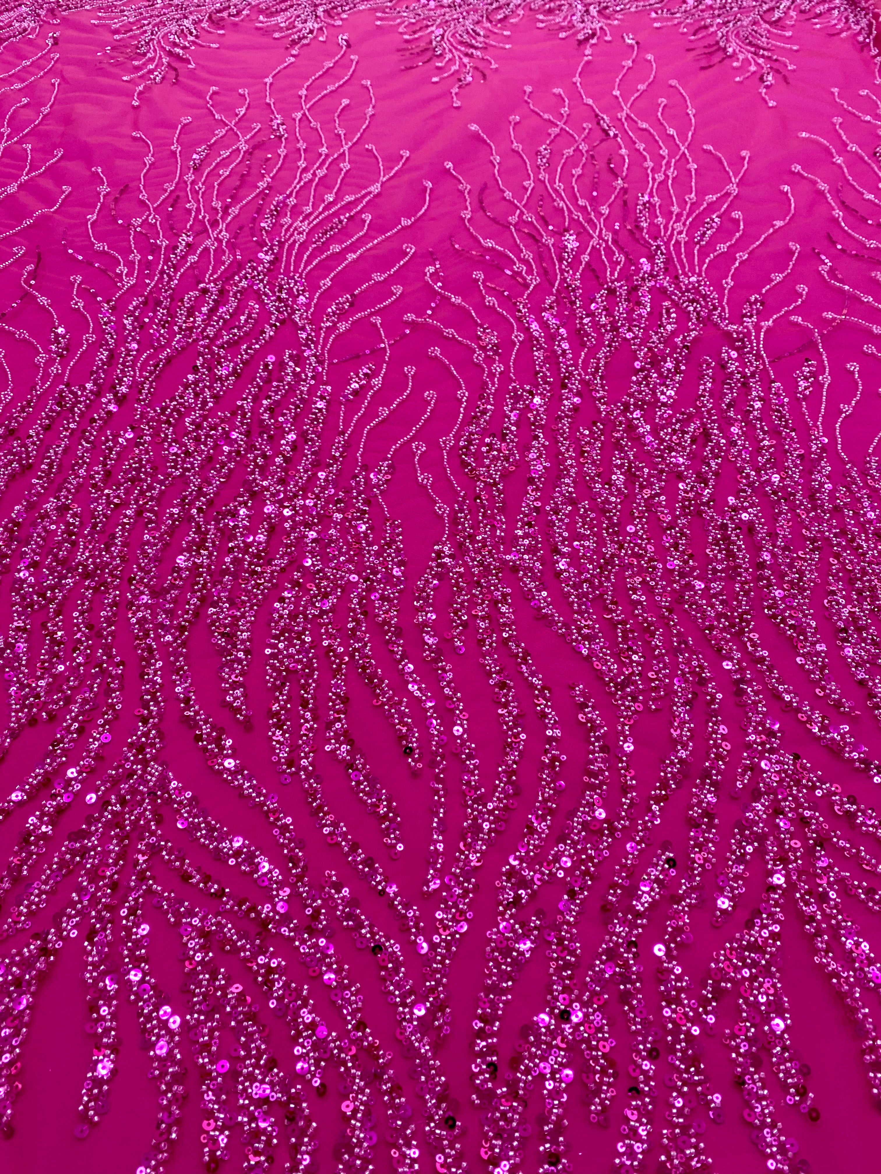Dantela Couture Fucsia cu Siraguri, cu Margele si Paiete