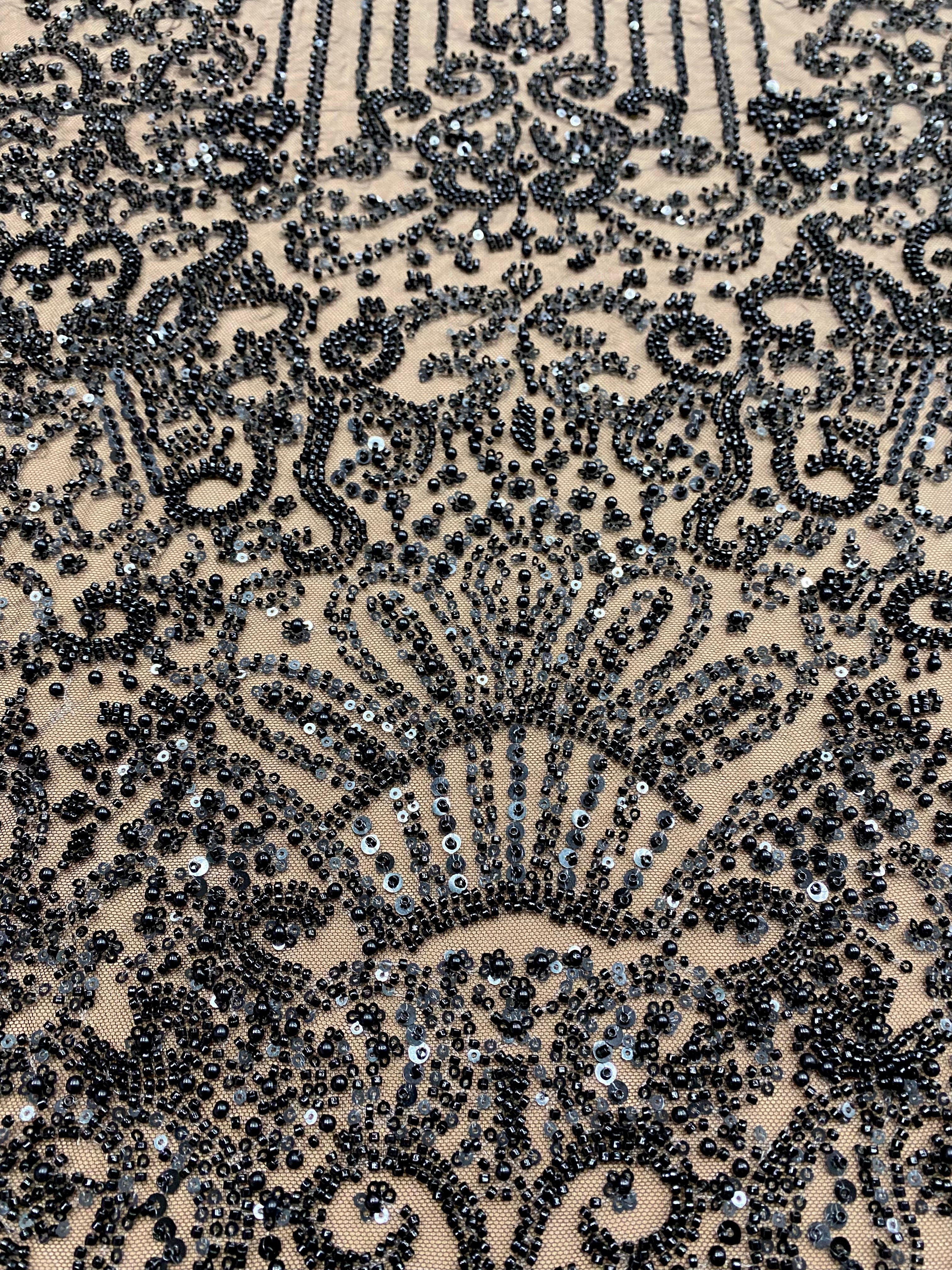 Cupon 1.30 m din Dantela Couture Neagra cu Model Geometric, cu Perle, Margele si Paiete