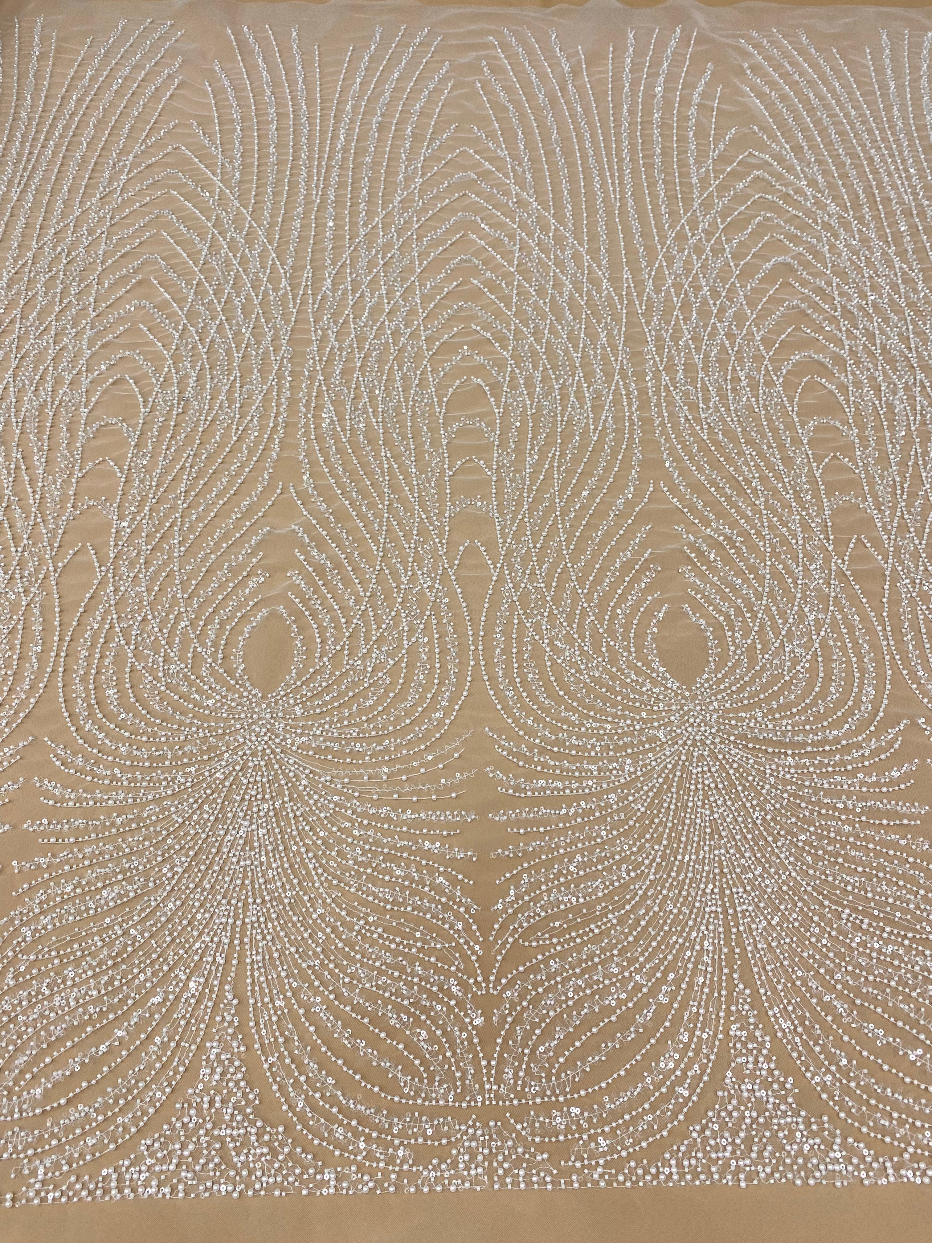 Cupon 1.50 m din Dantela Couture Ivory cu Panou, cu Perle, Margele si Paiete