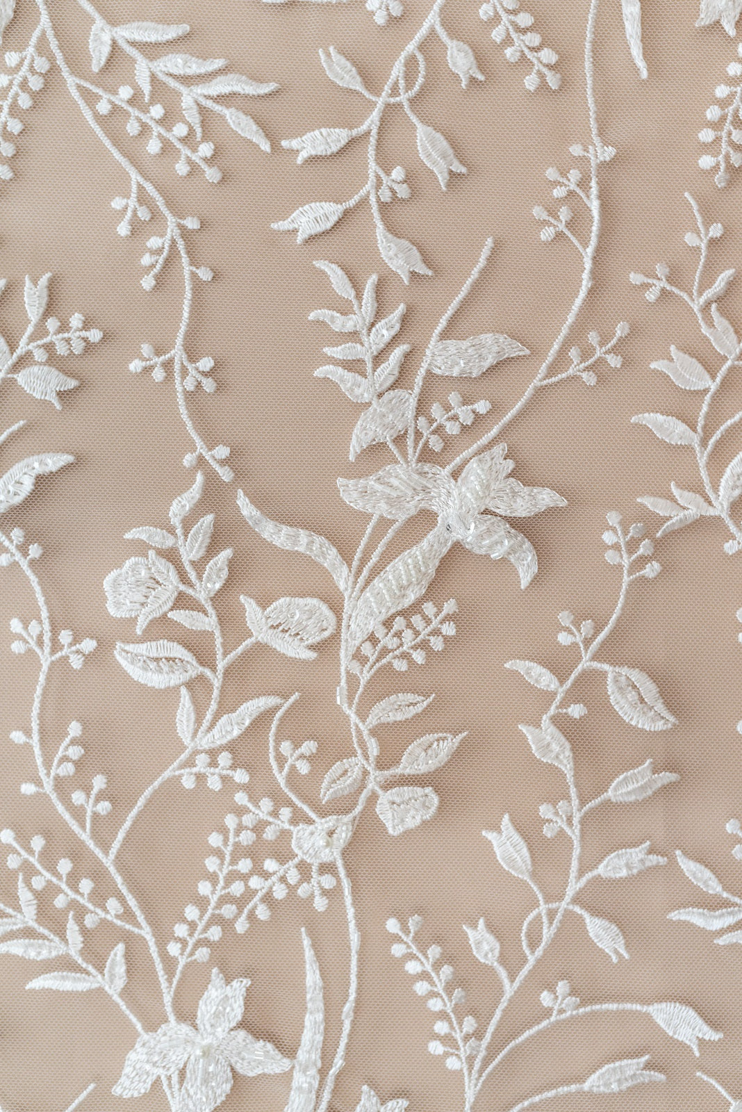 Lace with Floral Pattern, with Crystals, Pearls and Sequins