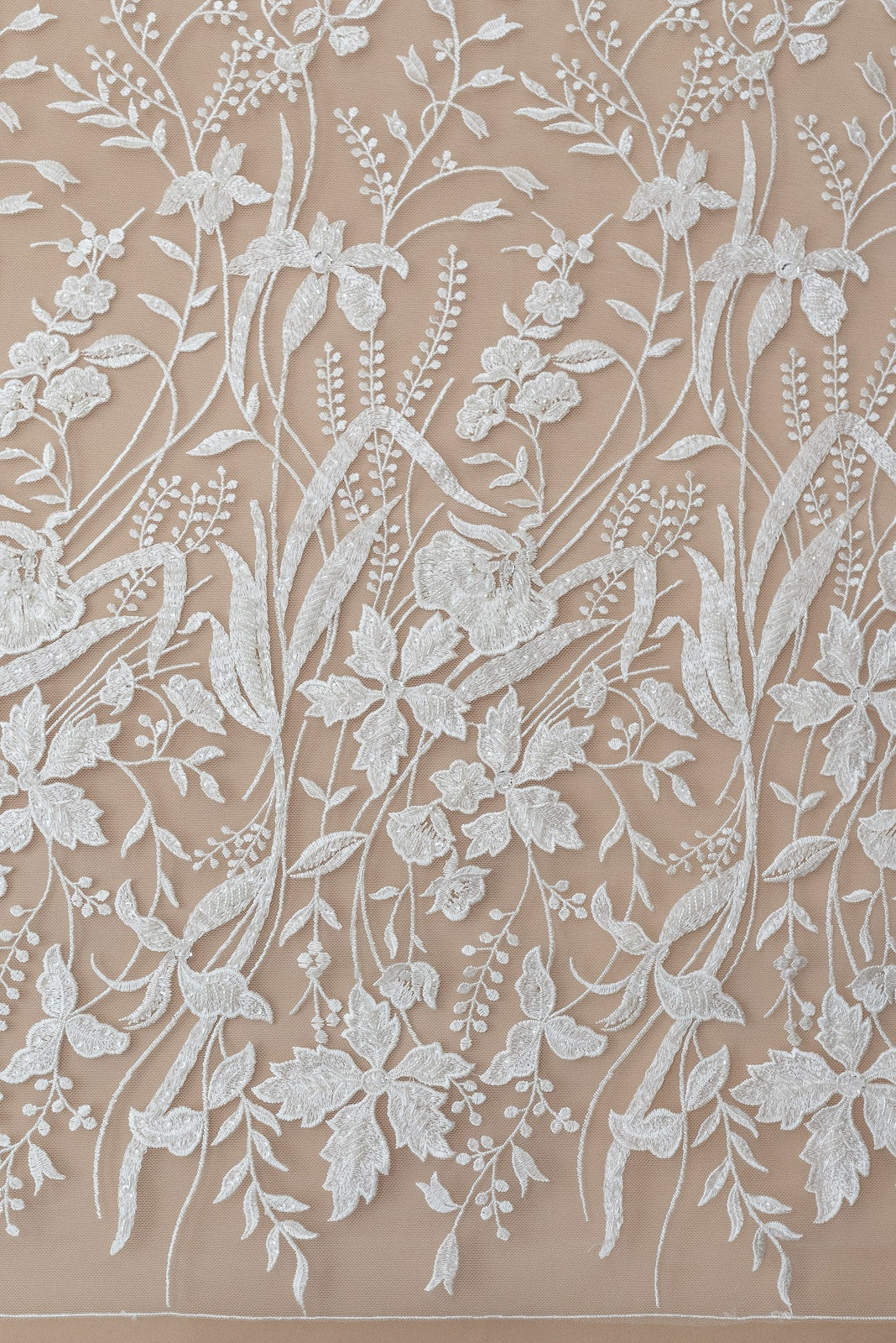 Lace with Floral Pattern, with Crystals, Pearls and Sequins