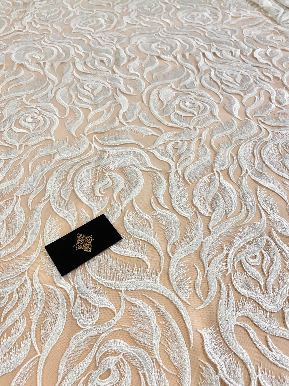 Lace with Floral Pattern, with Sided Pearls and Sequins