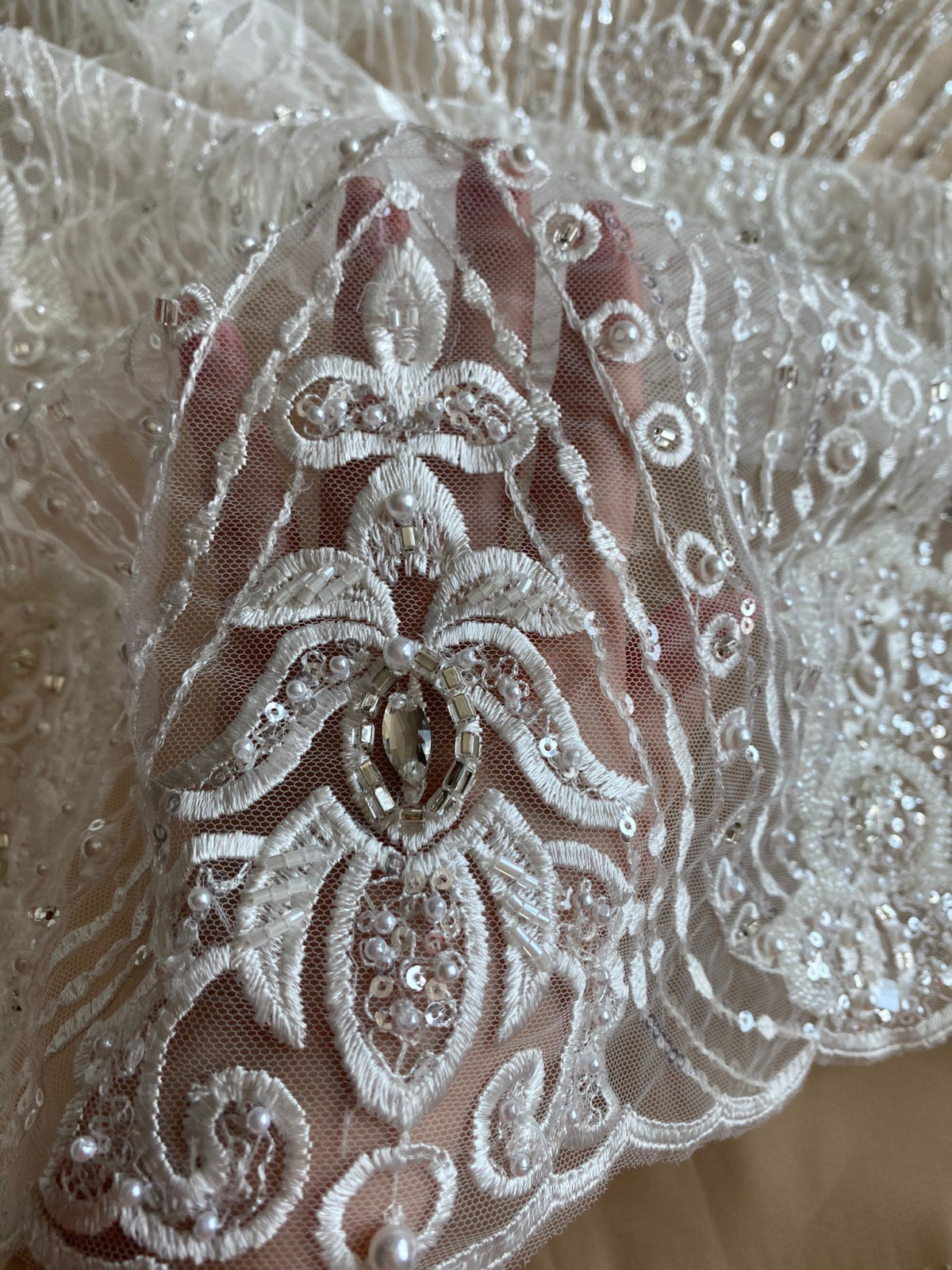 Lace with Linear Pattern, with Crystals, Pearls and Sequins